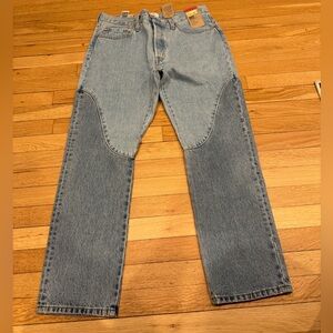 🚨SOLD🚨LEVI Light Wash Two-Tone Carpenter Jeans - Unisex NWT